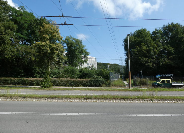 Gemeenten nog terughoudend met verkabeling van hoogspanning in woonwijken